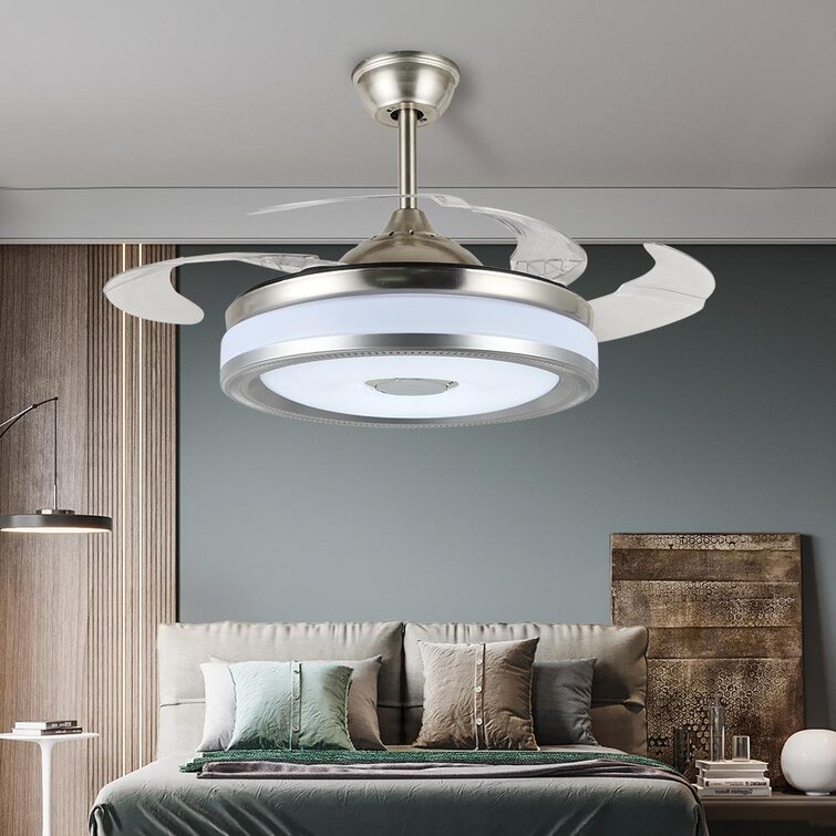 ceiling fan light flickers