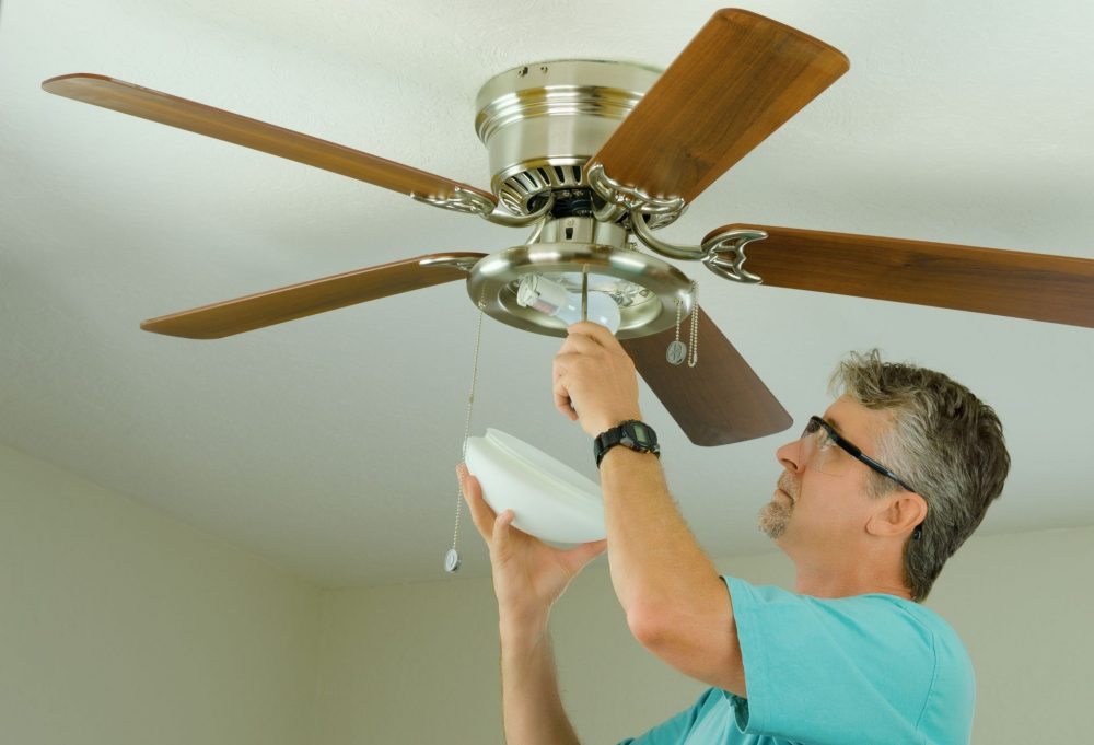 ceiling fan light not working