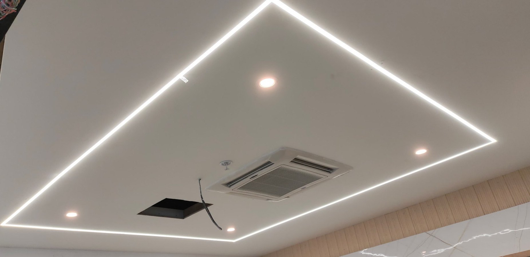 Be Light: A Beginner’s Guide to Install a Ceiling Light Fixture插图