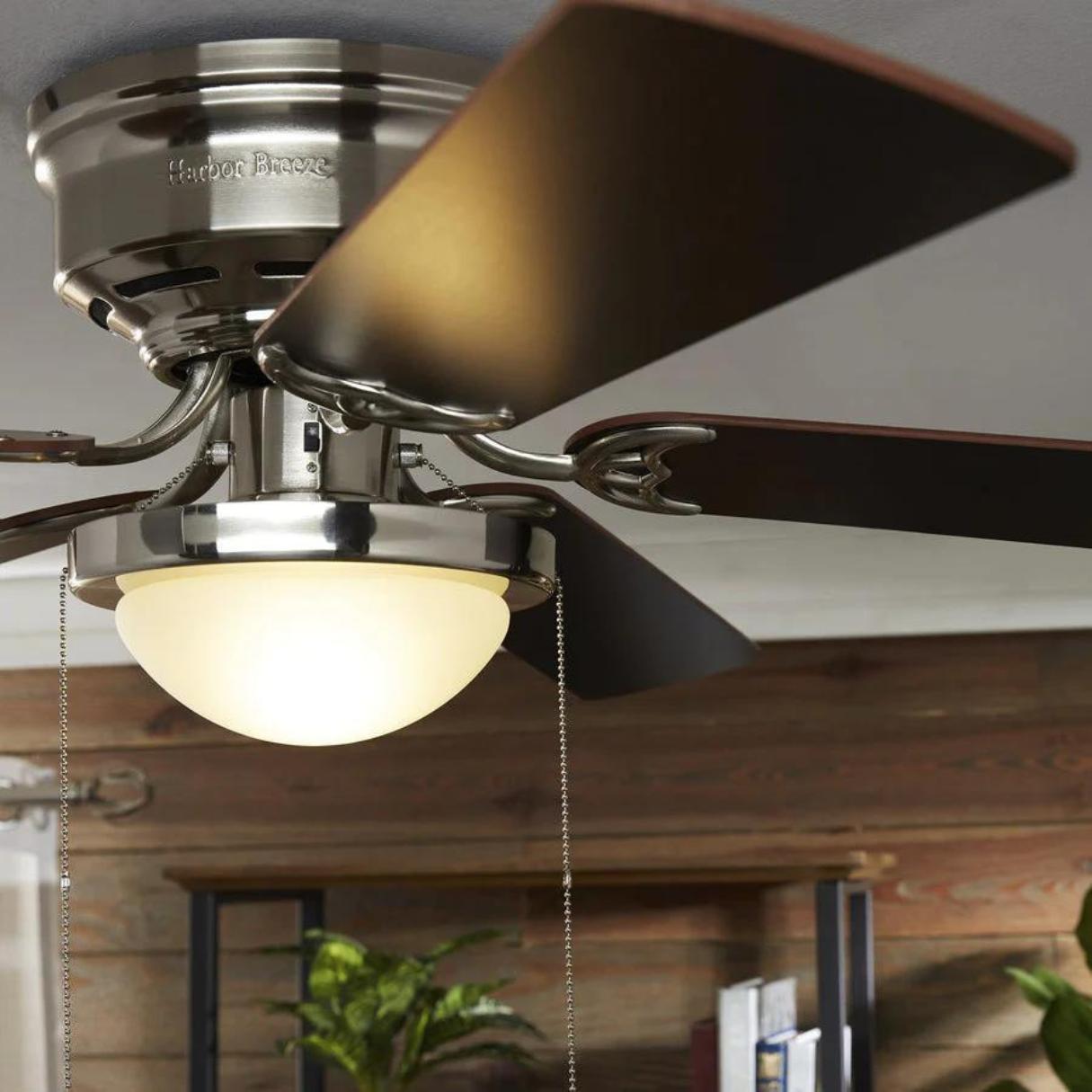 Step-by-Step Guide to Changing Ceiling Fan Lights插图4