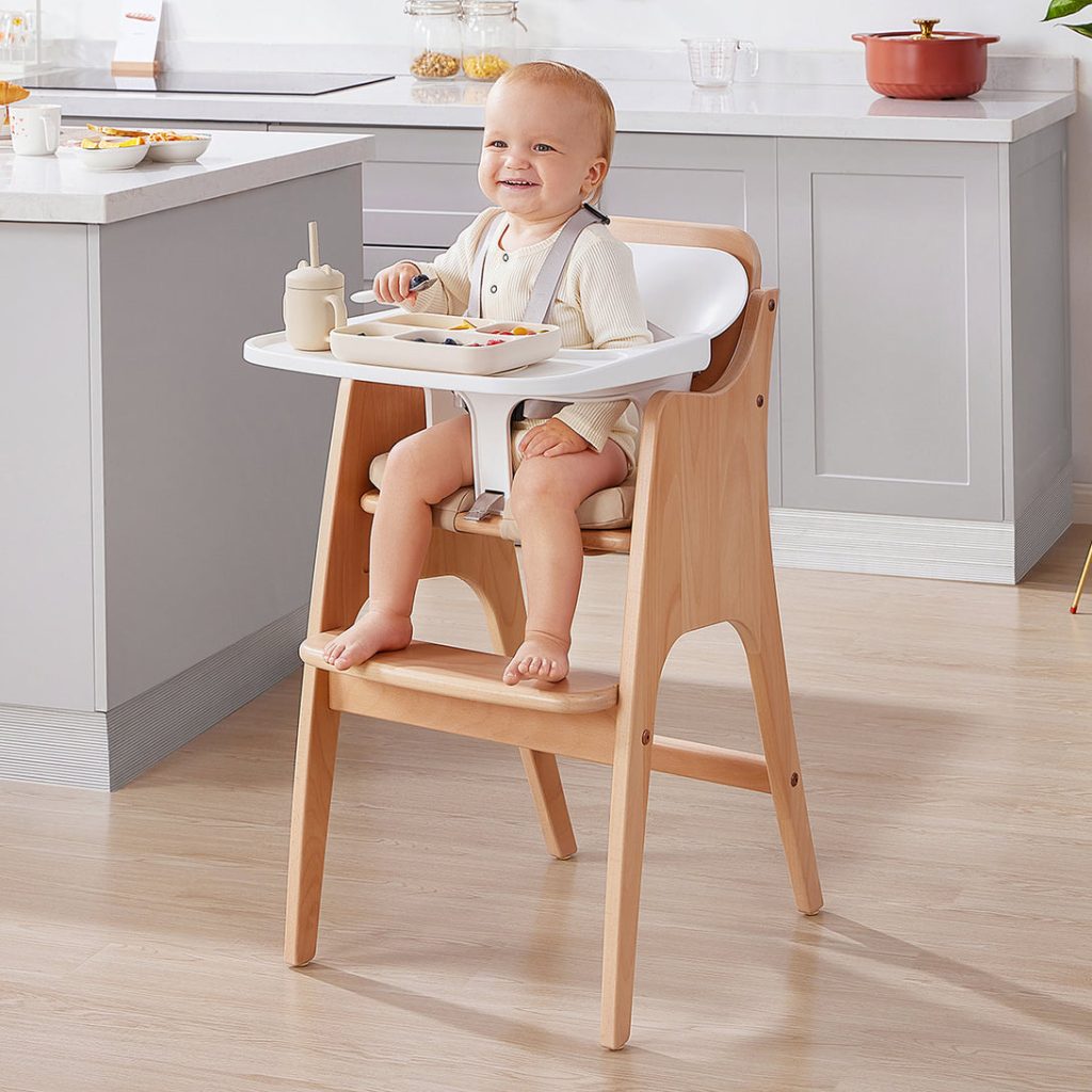 When Can Your Baby Safely Sit in a High Chair?