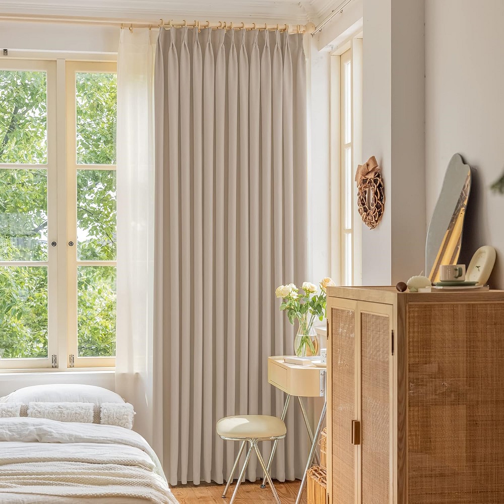 pinch pleat curtains