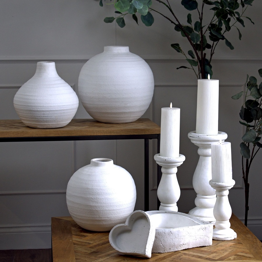 white ceramic vase